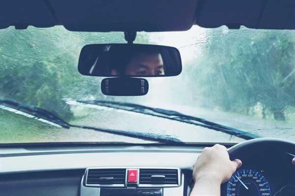 Adapting Driving Behavior and Techniques in Adverse Weather